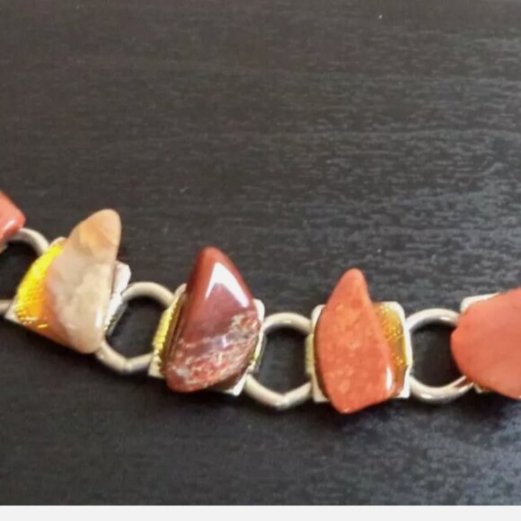 VINTAGE ESTATE GENUINE STONE BRACELET 1979 - Picture 2 of 3